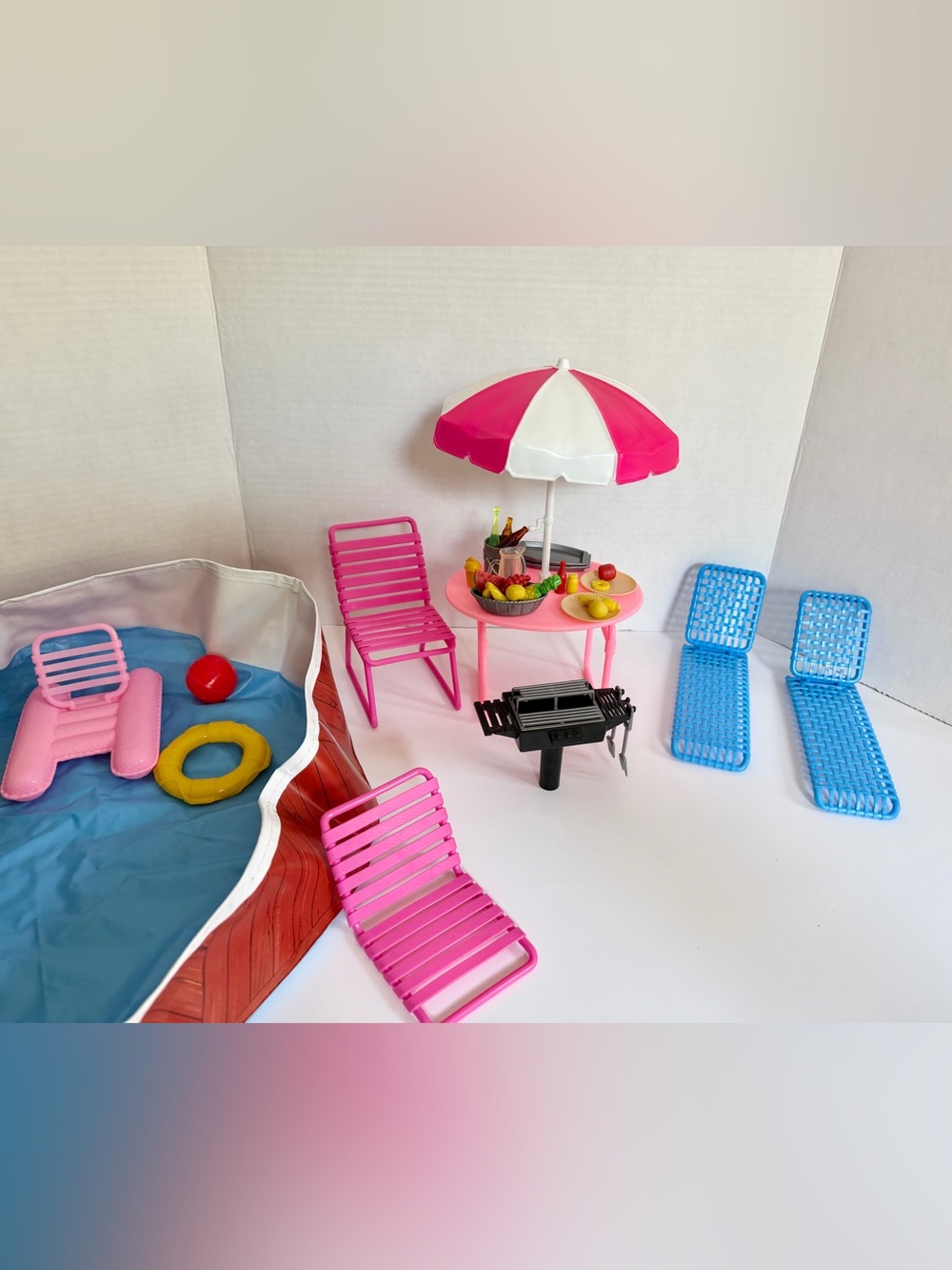 RARE Vintage 1985 Barbie Arco Pool Party Play set, Near Complete